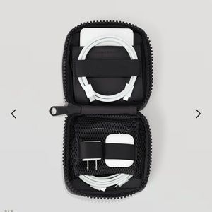 NWOT Dagne Dover Arlo Neoprene Tech Organizer